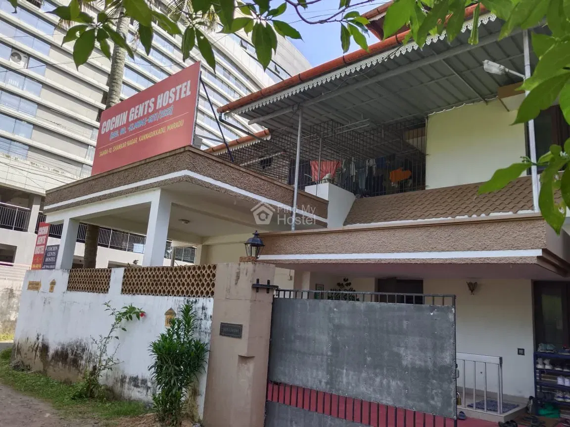 Cochin Hostel for Gents in Nettoor, Ernakulam — main photo