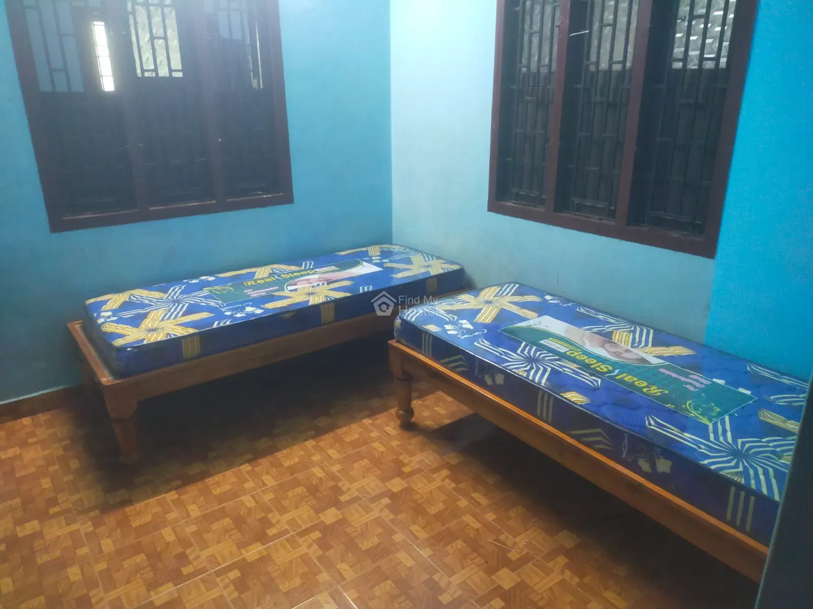 Redhills men's PG in Solai Amman Nagar, Ponneri — photo 2