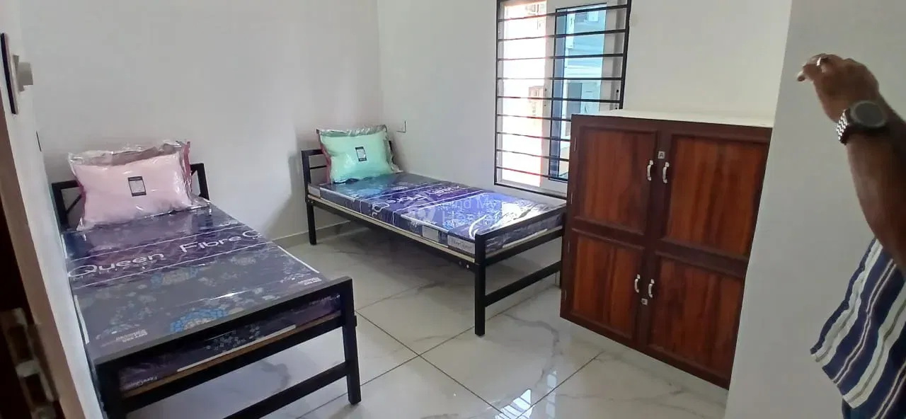 STAR MENS HOSTEL in Vazhakkala, Ernakulam — photo 5
