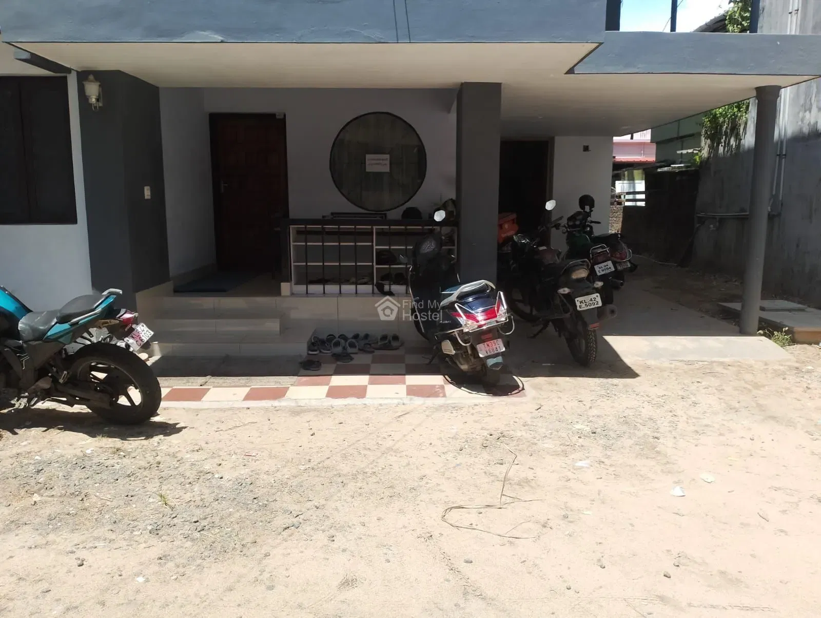 LEW GENTS HOSTEL in Kaloor, Ernakulam — photo 6