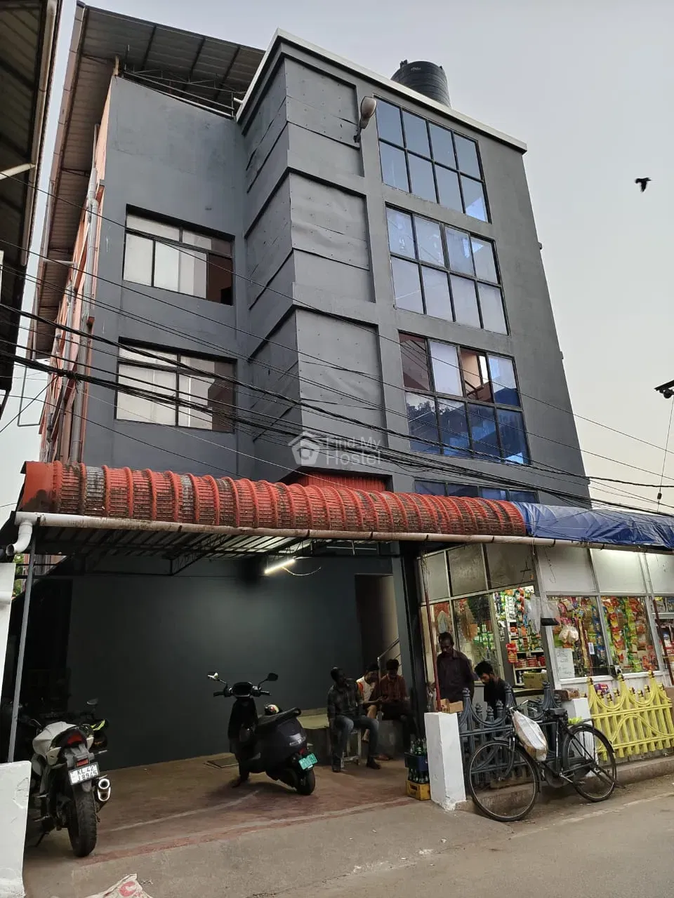Flowers Gents Hostels in Thammanam, Ernakulam — main photo
