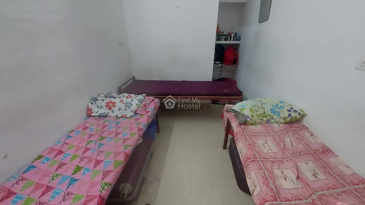 Little flower ladies hostel in Panampilly Nagar, Ernakulam — photo 3