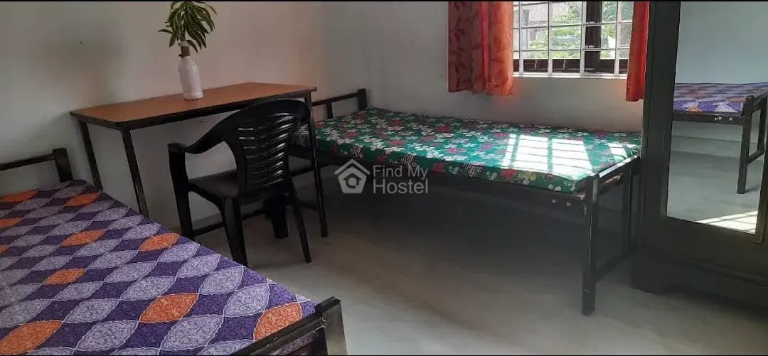 MARIA'S NEST LADIES HOSTEL in Thevara, Ernakulam — photo 4