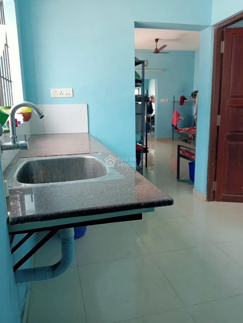 Lissy ladies hostel 1 in MG-Road, Ernakulam — photo 2