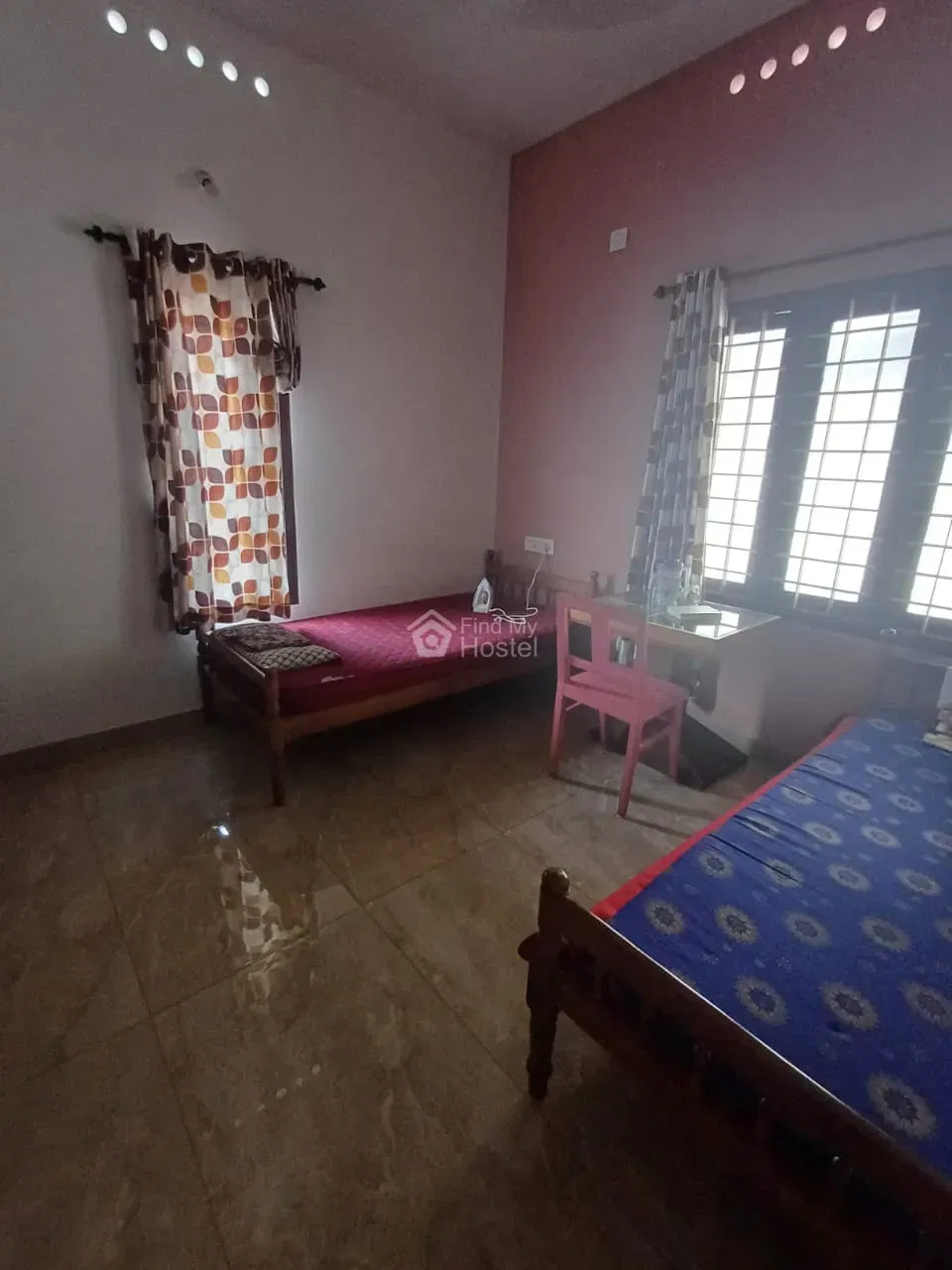 Jeemol Ladies PG in Aluva, Aluva — photo 4