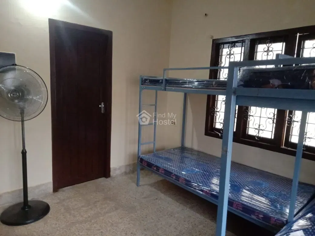 Orange Ladies Hostel - 1 in Kacheripady, Ernakulam — photo 2