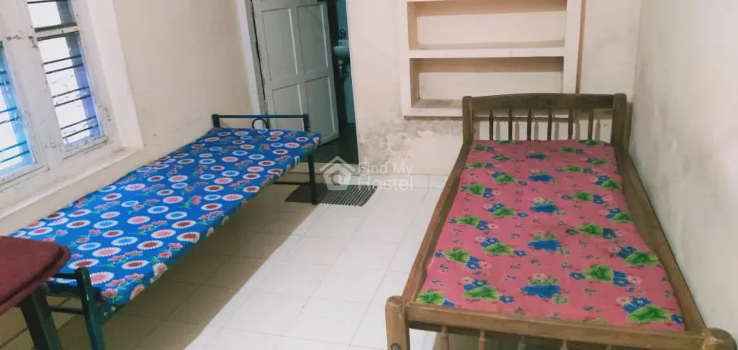 SNS LADIES HOSTEL 2 in MG-Road, Ernakulam — photo 6