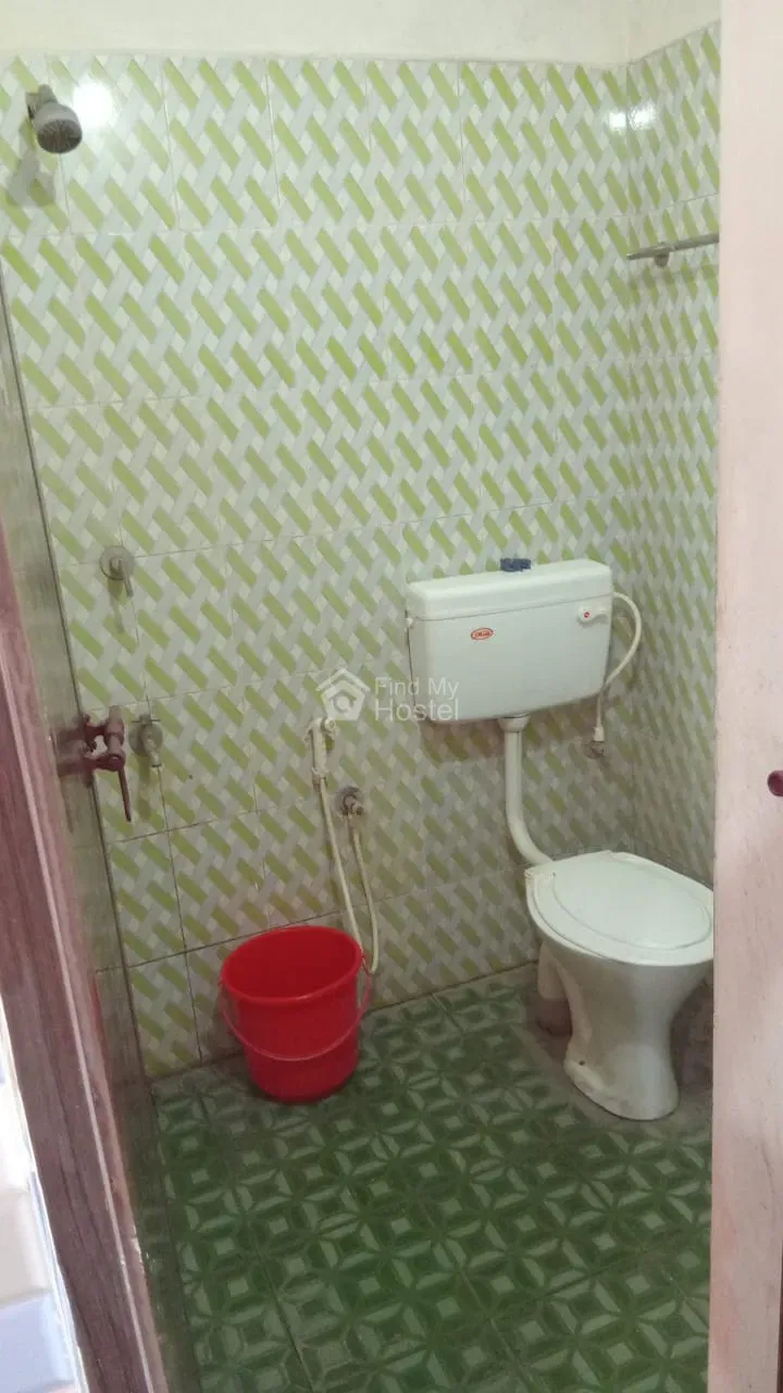 X stay gents hostel in Kacheripady, Ernakulam — photo 2