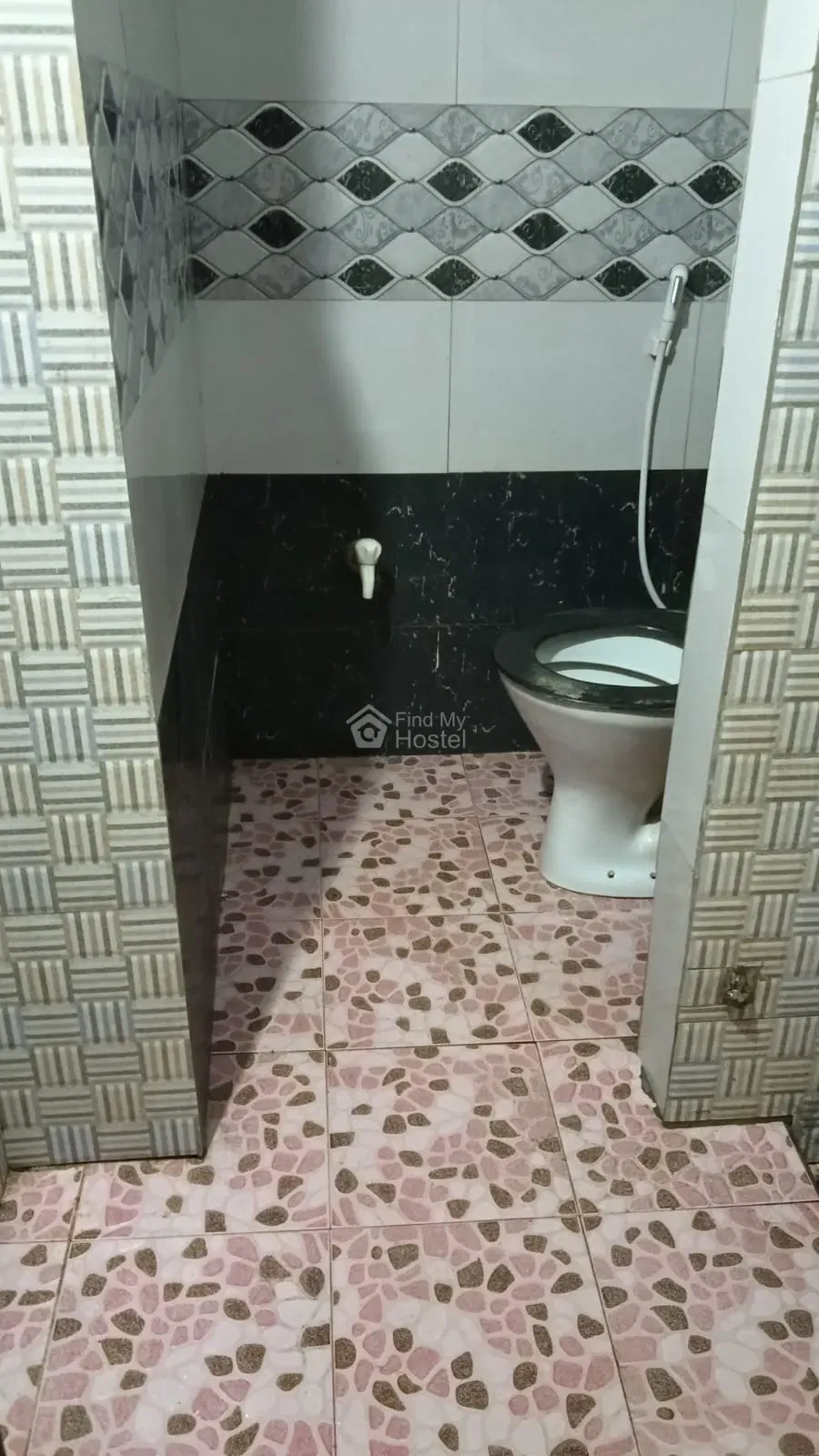 Orange ladies hostel - 4 in Kaloor, Ernakulam — photo 7