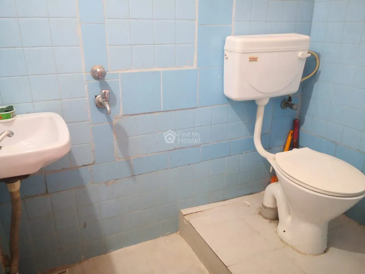 Athens Gents Hostel in Palayam, Thiruvananthapuram — photo 6