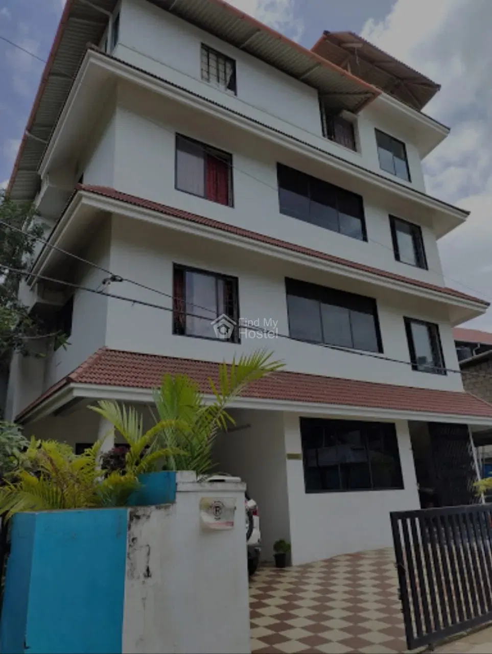Koodaram Ladies Hostel in Vazhakkala, Ernakulam — main photo