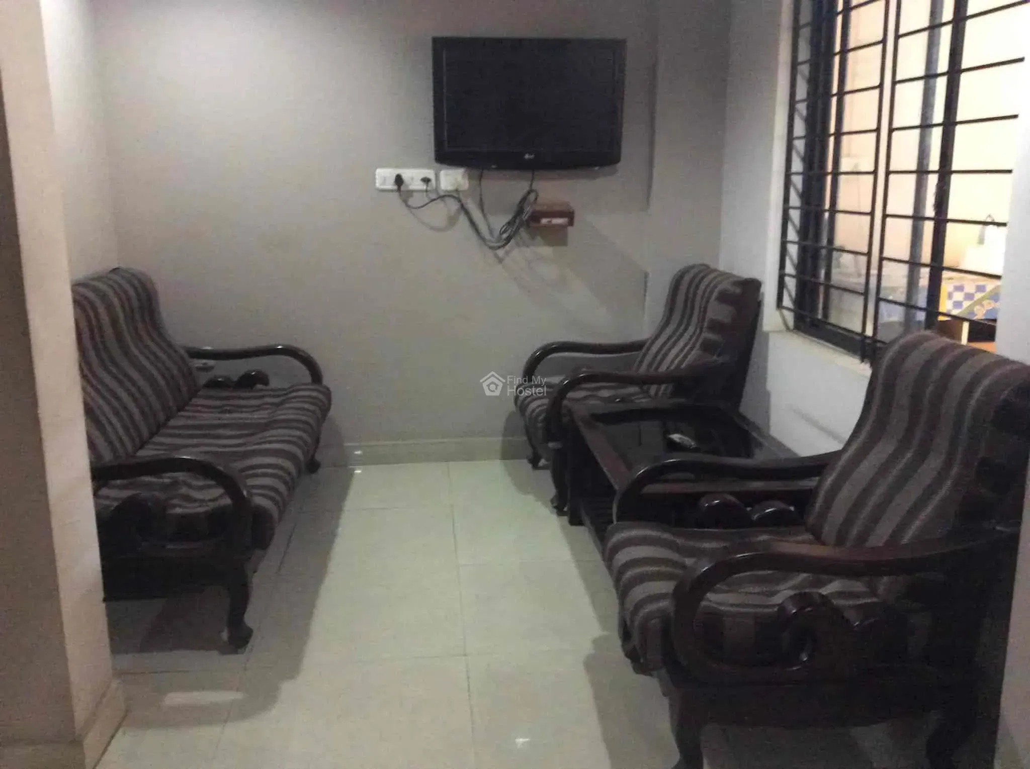 JMR Ladies Hostel in Thammanam, Ernakulam — photo 2