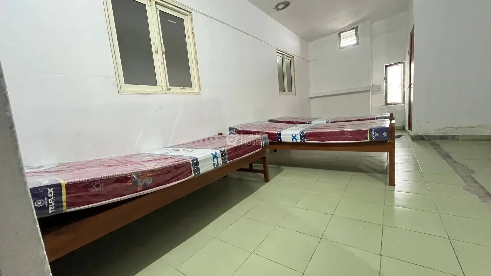 Elegant Ladies Hostel in Vazhakkala, Ernakulam — photo 5