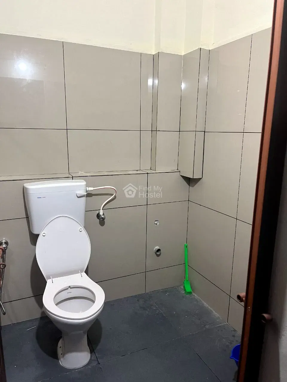 Majestic Gents Hostel in Kaloor, Ernakulam — photo 3