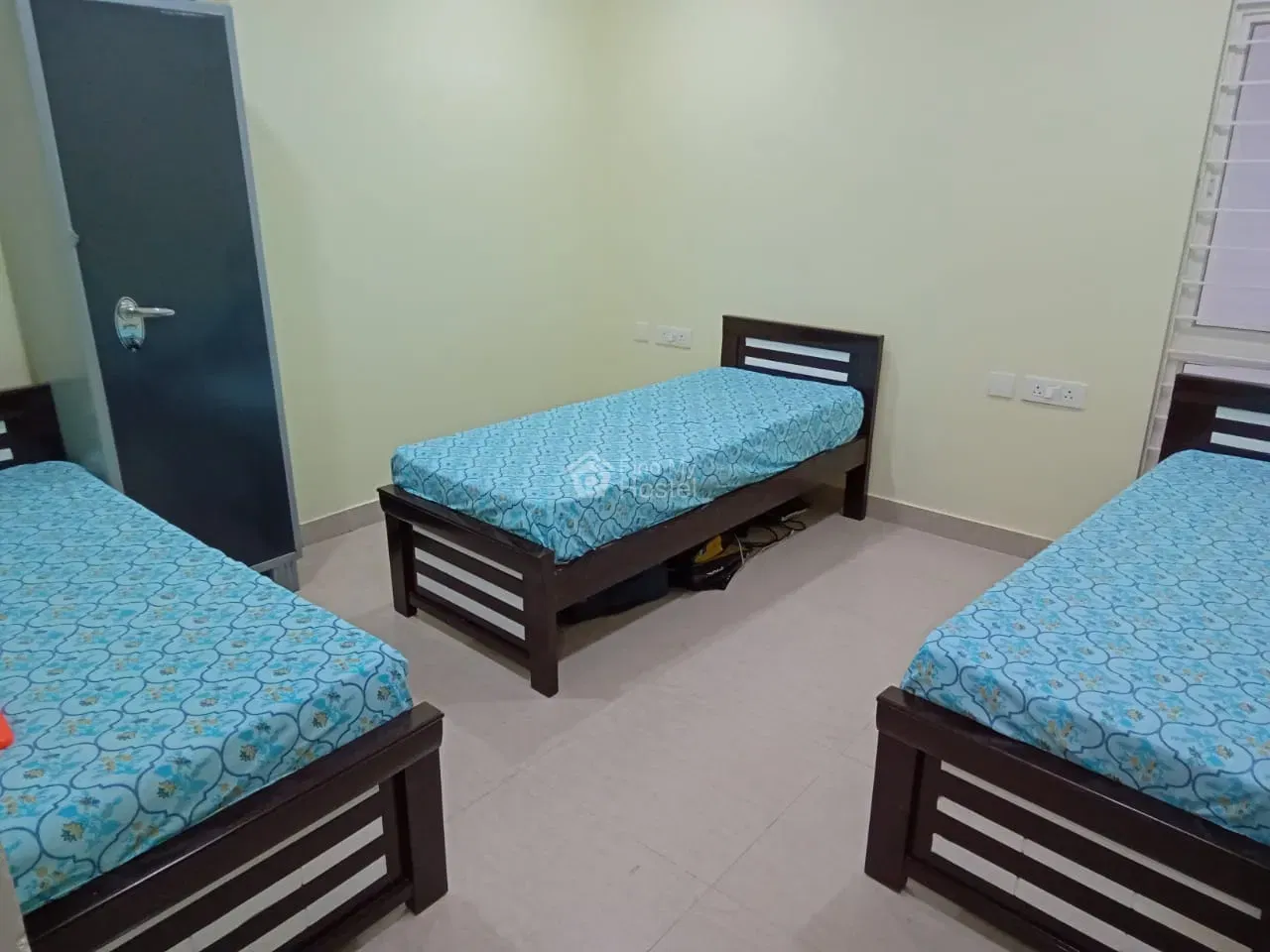 Mruthi Sai Siva Mens PG And Guest House in Gachibowli, Hyderabad — photo 3