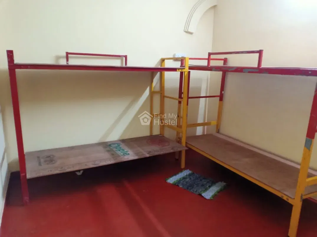 DREAMS GENTS HOSTEL in Thevara, Ernakulam — photo 7
