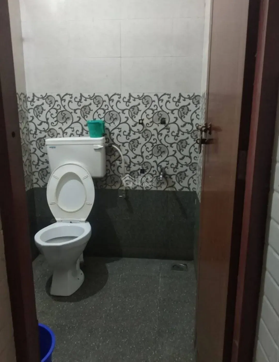 JANNAH GENTS HOSTEL in MG-Road, Ernakulam — photo 3
