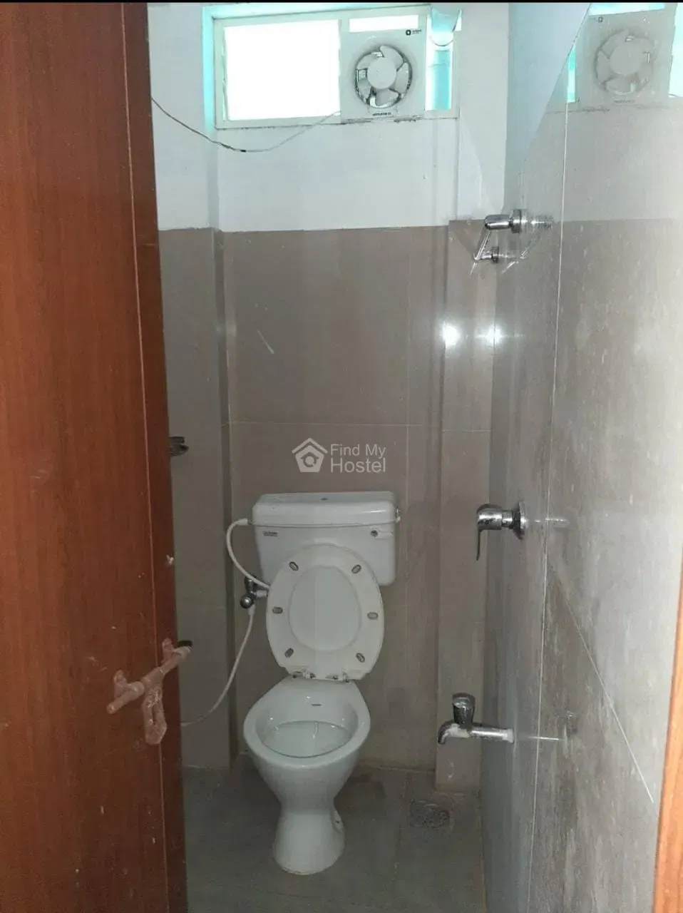 ST:GEORGE LADIES HOSTEL in Thevara, Ernakulam — photo 3
