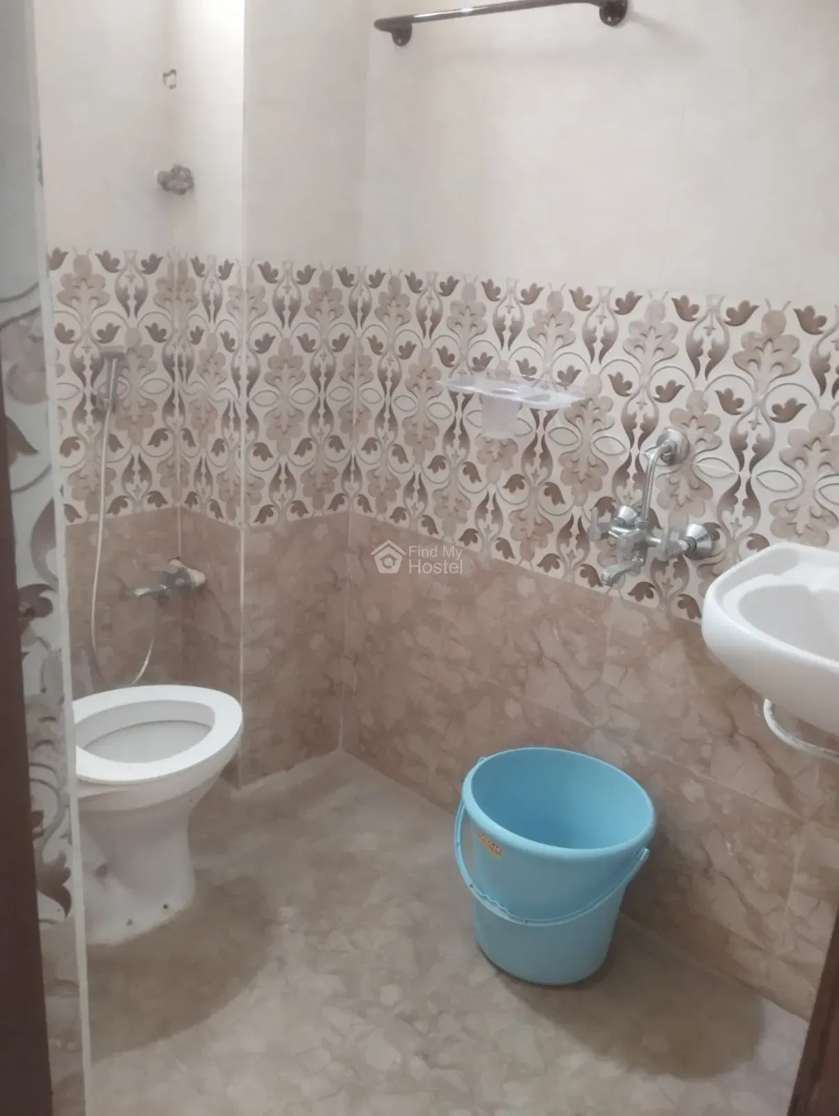 Kalyani Womens Pg Luxury Accommodation in Gachibowli, Hyderabad — photo 2