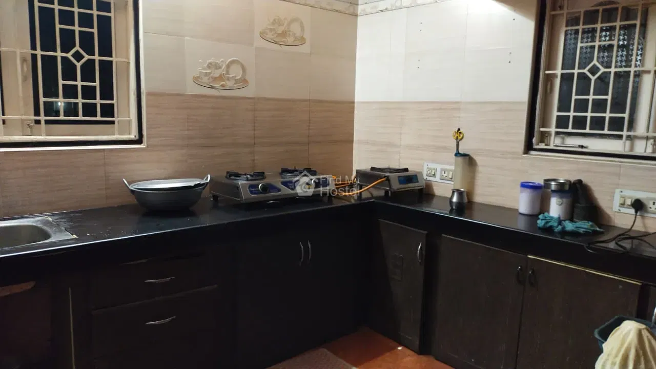 Shri Raam Sai Nest Ladies Hostel in Gandhipuram, Coimbatore — photo 4