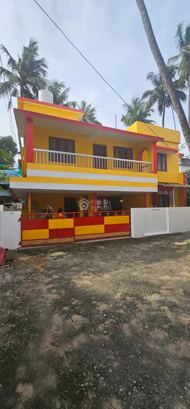 SHINE GENTS HOSTEL 1 in Palayam, Thiruvananthapuram — main photo