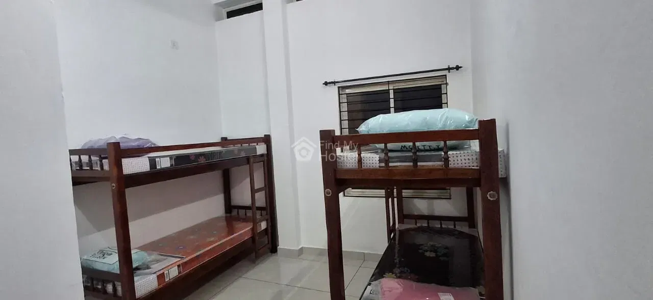 Classic ladies hostel in Kalamassery, Ernakulam — photo 7