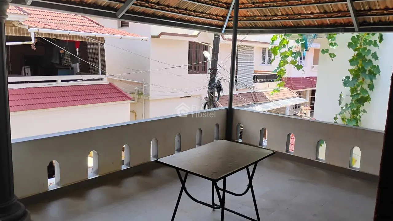 ANUGRAHA LADIES HOSTEL in Kakkanad, Ernakulam — photo 6