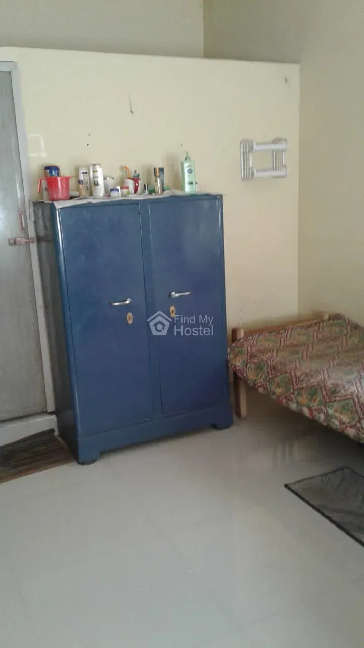 Suraksha Home stay - 1 in Pattom, Thiruvananthapuram — photo 6