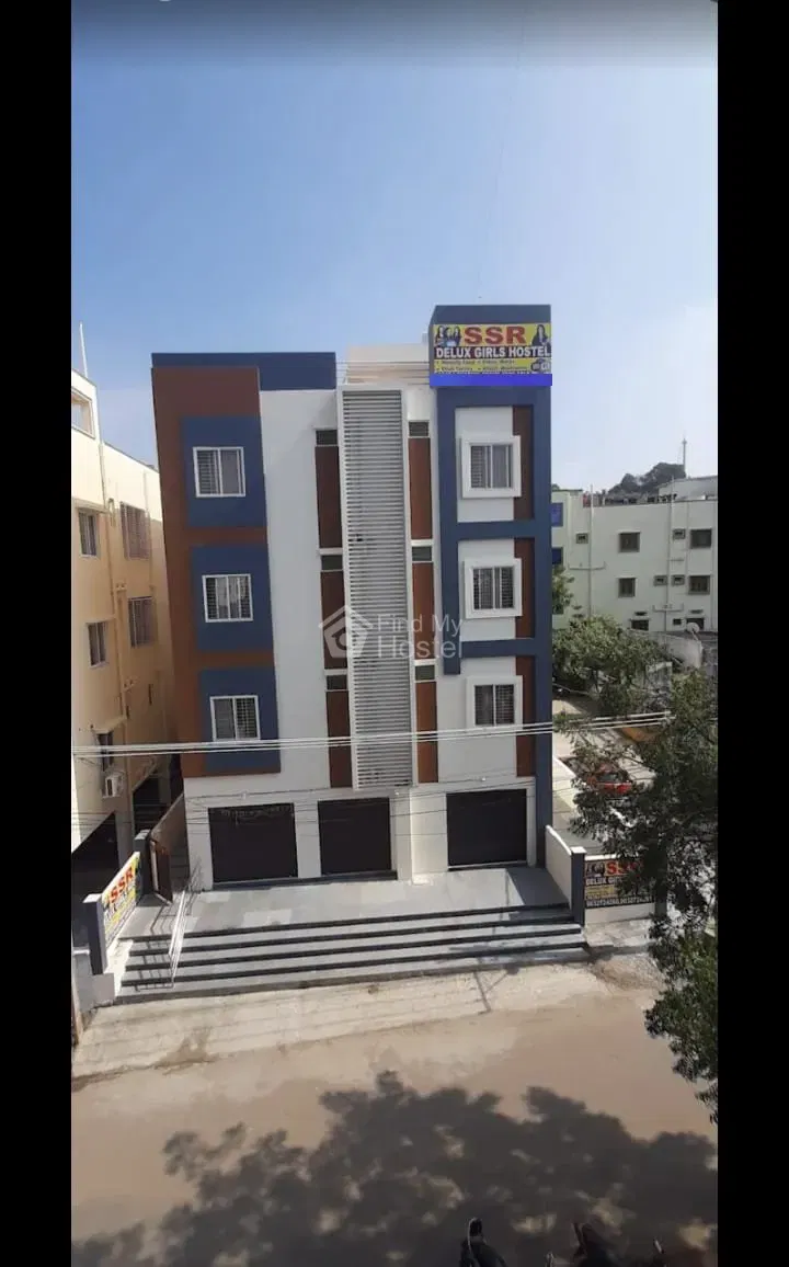 SSR Deluxe Girls Hostel in BN Reddy Nagar, Hyderabad — main photo