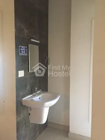 Victory grand men's hostel in Thampanoor, Thiruvananthapuram — photo 7