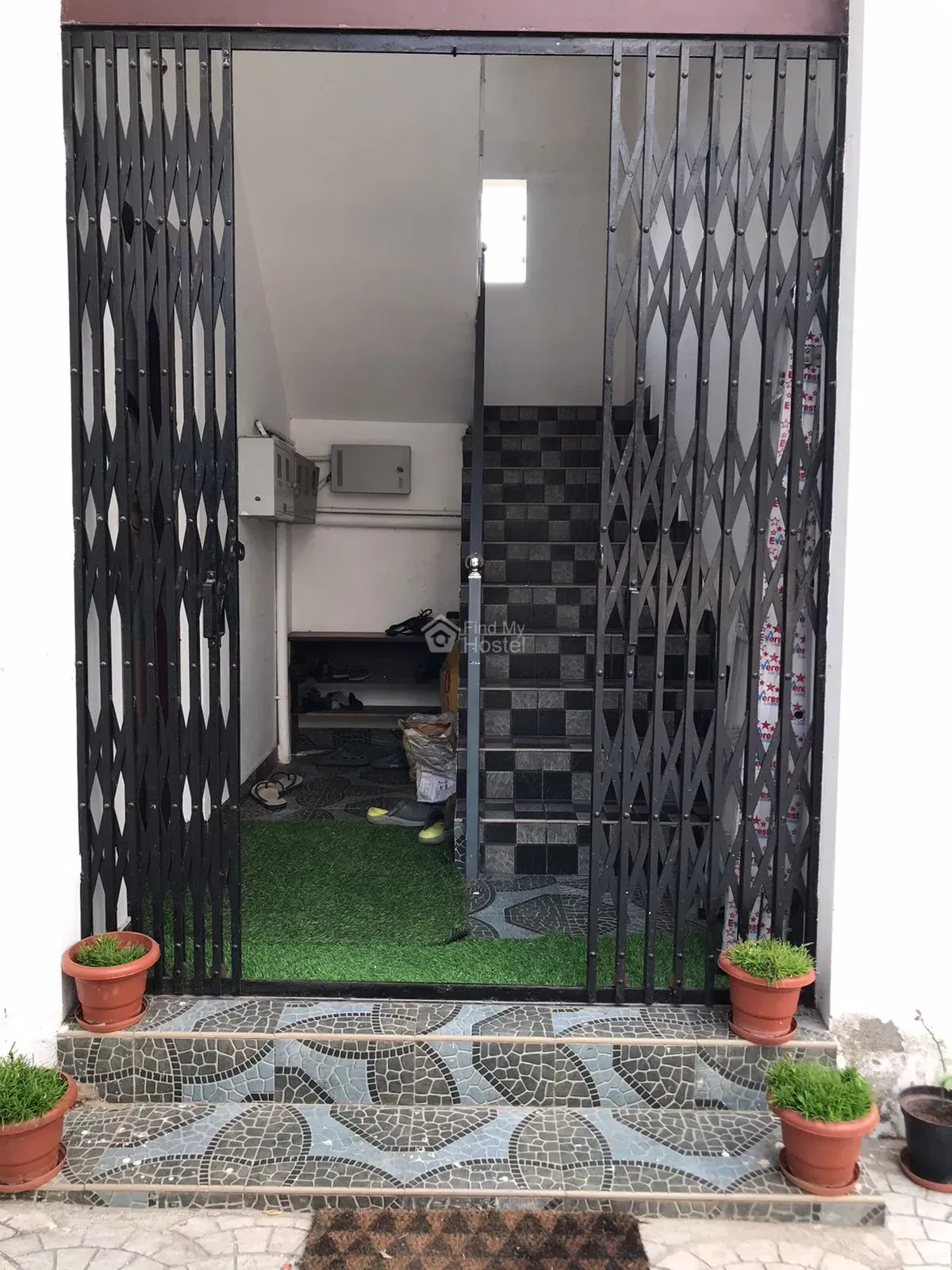 Crystal Men's Hostel - 1 in Kakkanad, Ernakulam — main photo