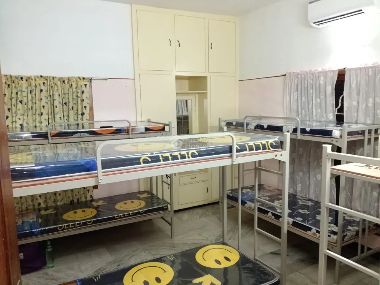 B & J Ladies Hostel in Kaloor, Ernakulam — photo 6