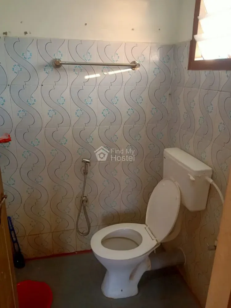 ELON GENTS HOSTEL in Kalamassery, Ernakulam — photo 5