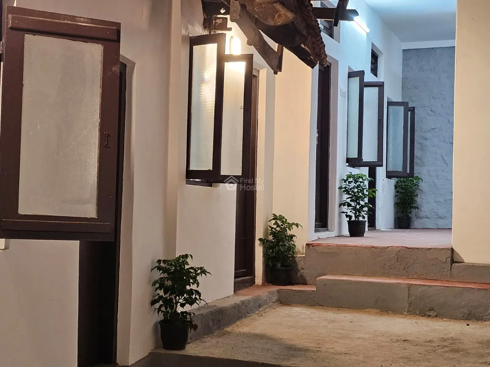 SHINE GENTS HOSTEL 1 in Palayam, Thiruvananthapuram — photo 5