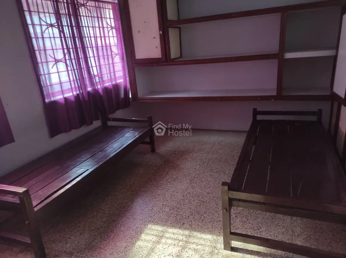 Live In Space Ladies Hostel in MG-Road, Ernakulam — photo 3