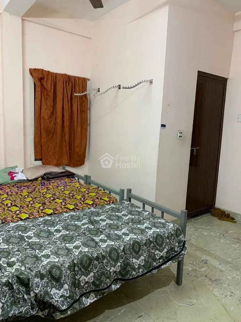 ROSE VILLA LADIES HOSTEL in Thammanam, Ernakulam — photo 6