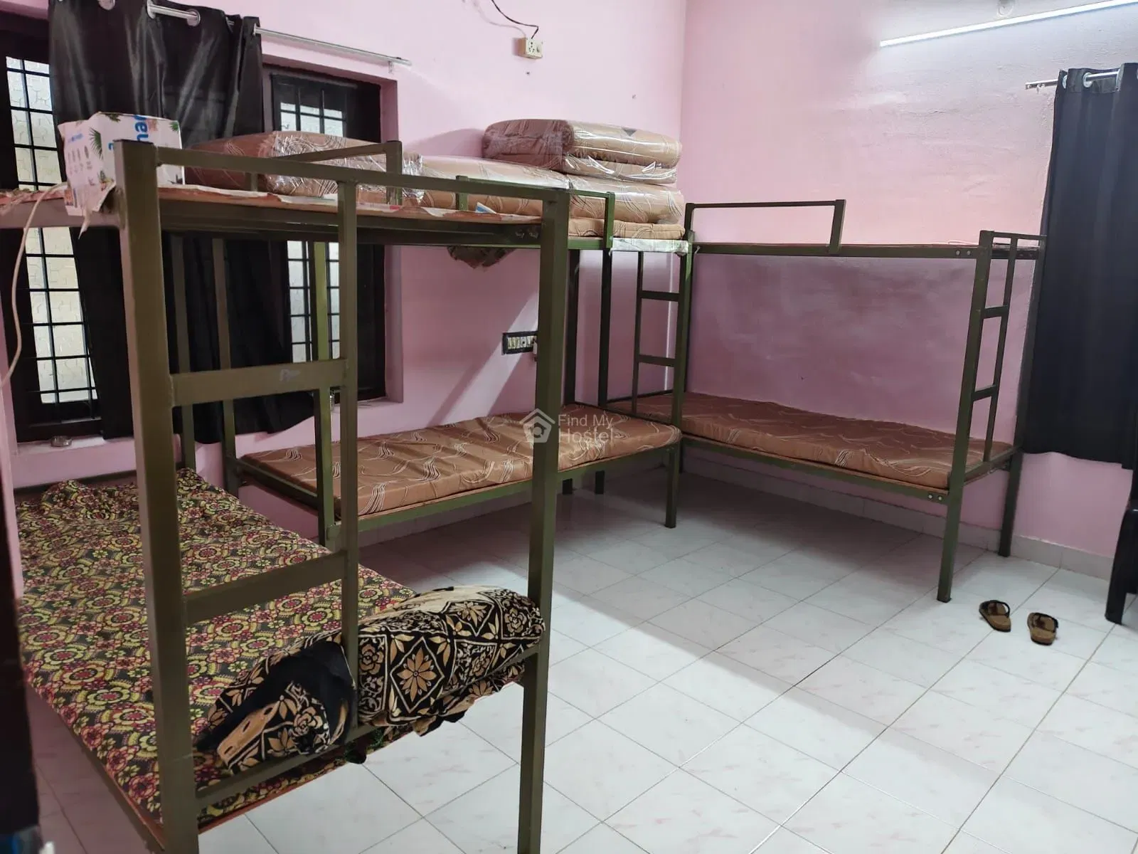White Way Ladies Hostel in Panampilly Nagar, Ernakulam — photo 7