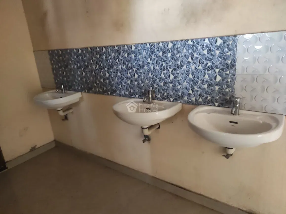 Mundopadath Mens hostel - 2 in Aluva, Aluva — photo 2