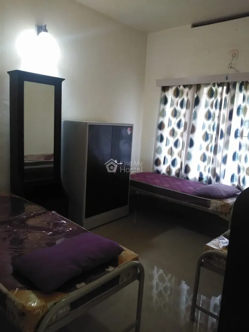 ABRAHAMS APARTMENTS LADIES PG in Thevara, Ernakulam — photo 6