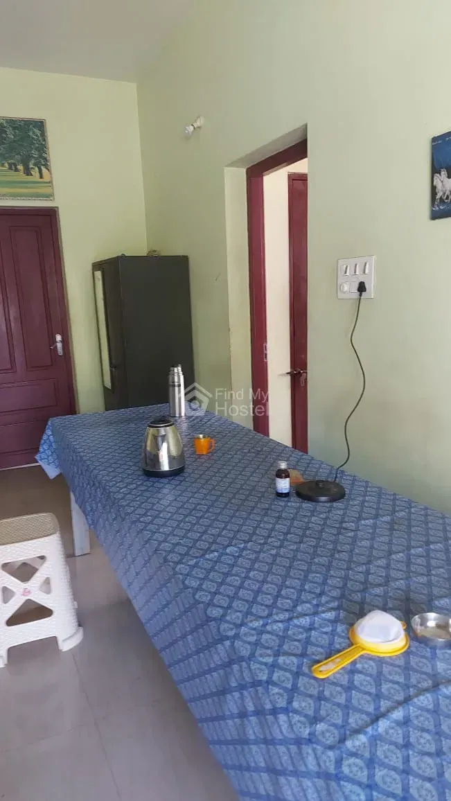 st antonys gents hostel in Thevara, Ernakulam — photo 4