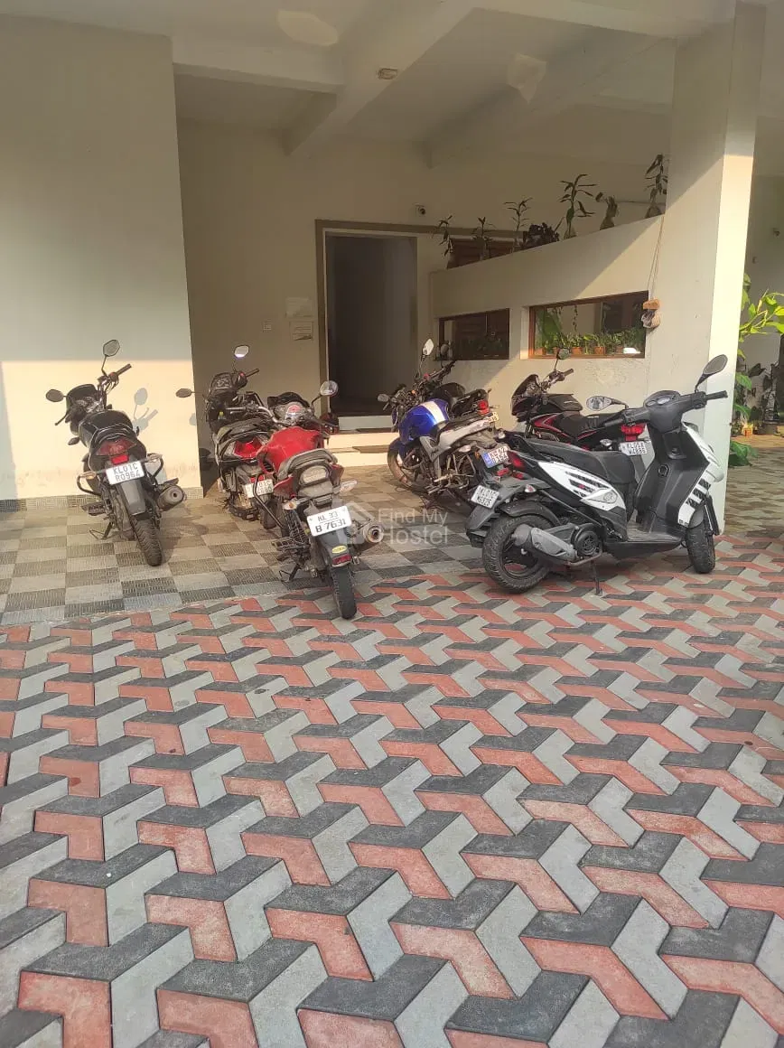 Mundopadath Mens hostel - 2 in Aluva, Aluva — photo 4