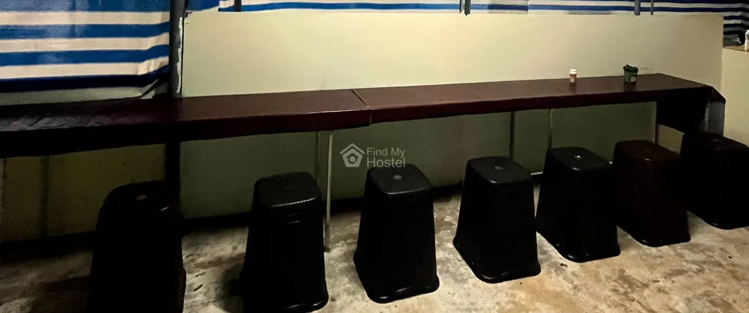 Majestic Gents Hostel in Kaloor, Ernakulam — photo 2