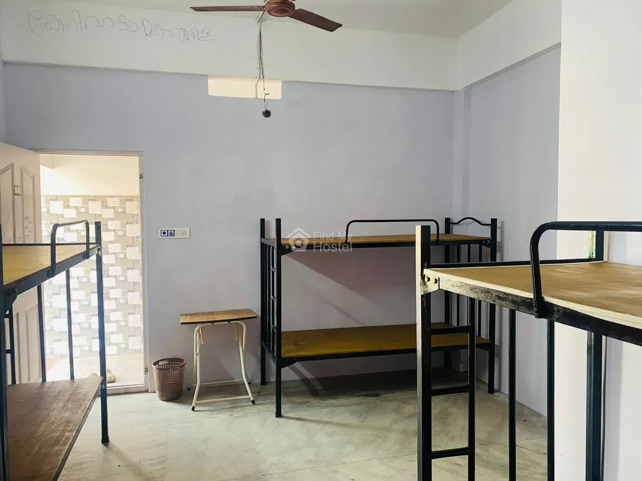 B Hub Living for gents-1 in Kaloor, Ernakulam — photo 6