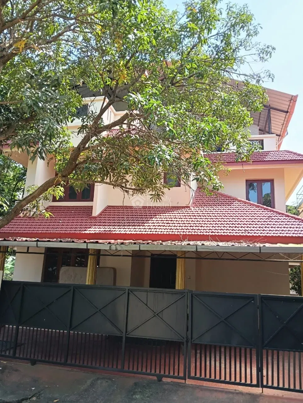 Pratheeksha Ladies hostel in Kaloor, Ernakulam — main photo