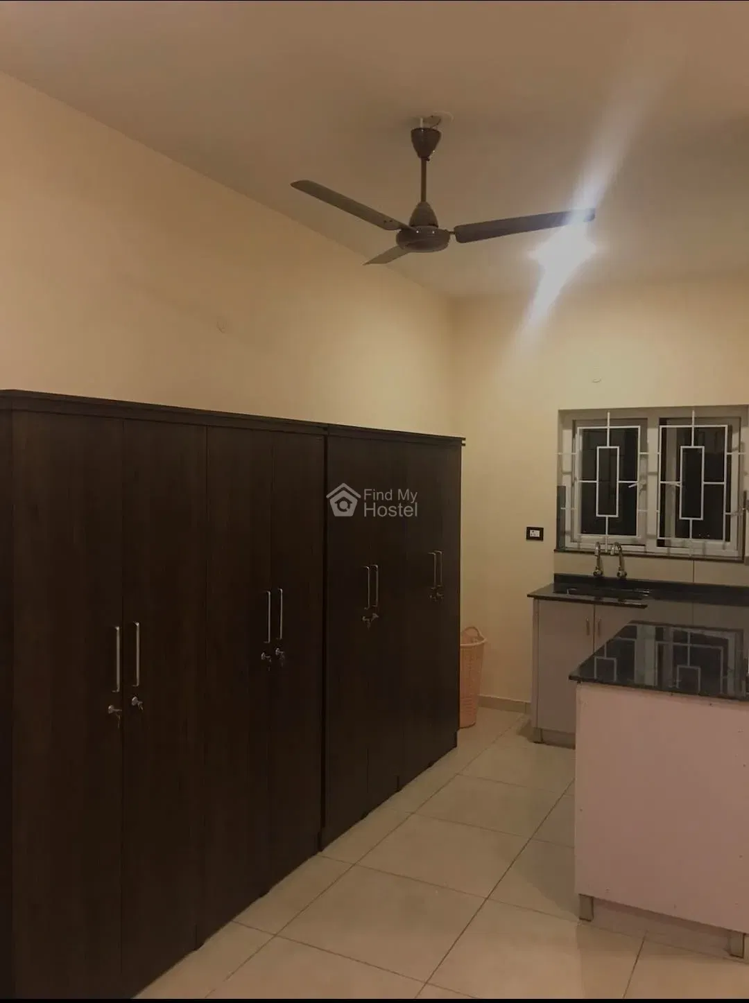 Mini's ladies pg in Thammanam, Ernakulam — photo 4