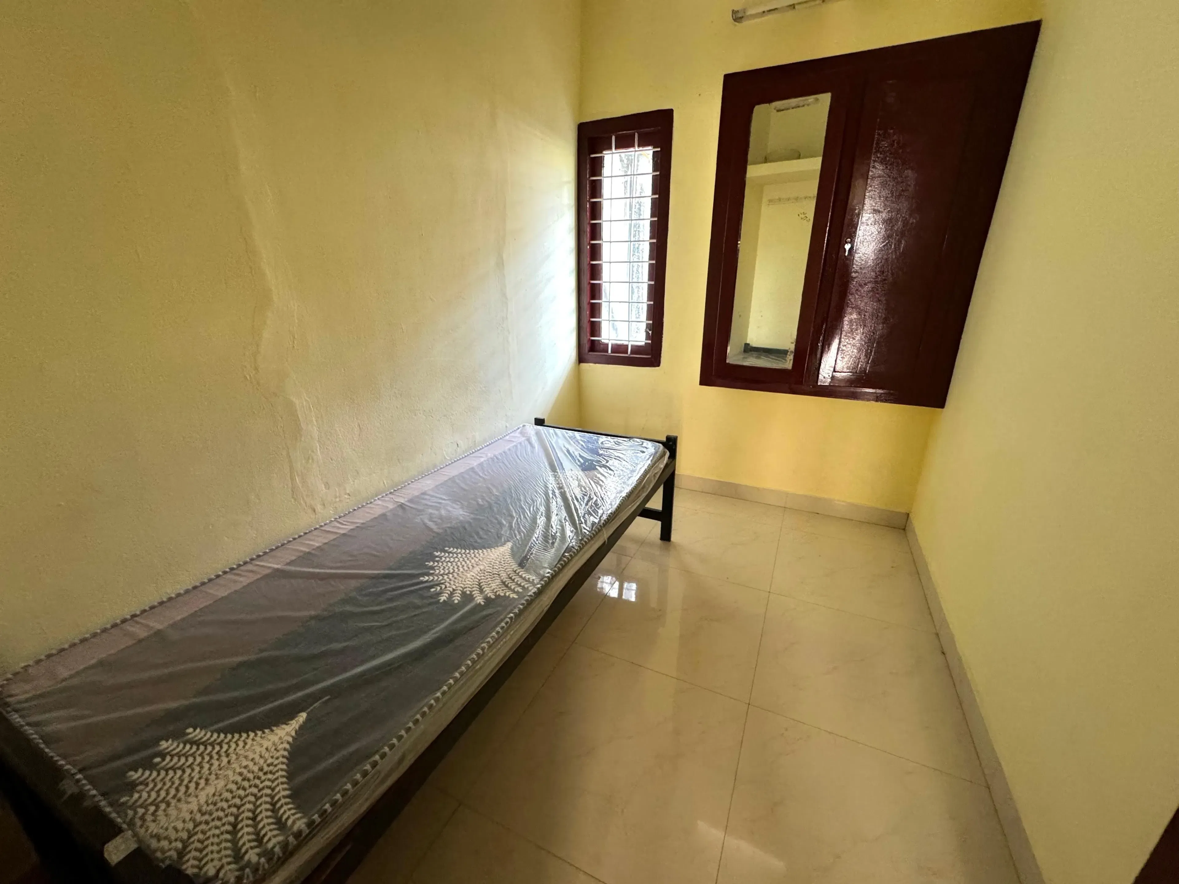 Co Space Gents Hostel in Vazhakkala, Ernakulam — photo 3