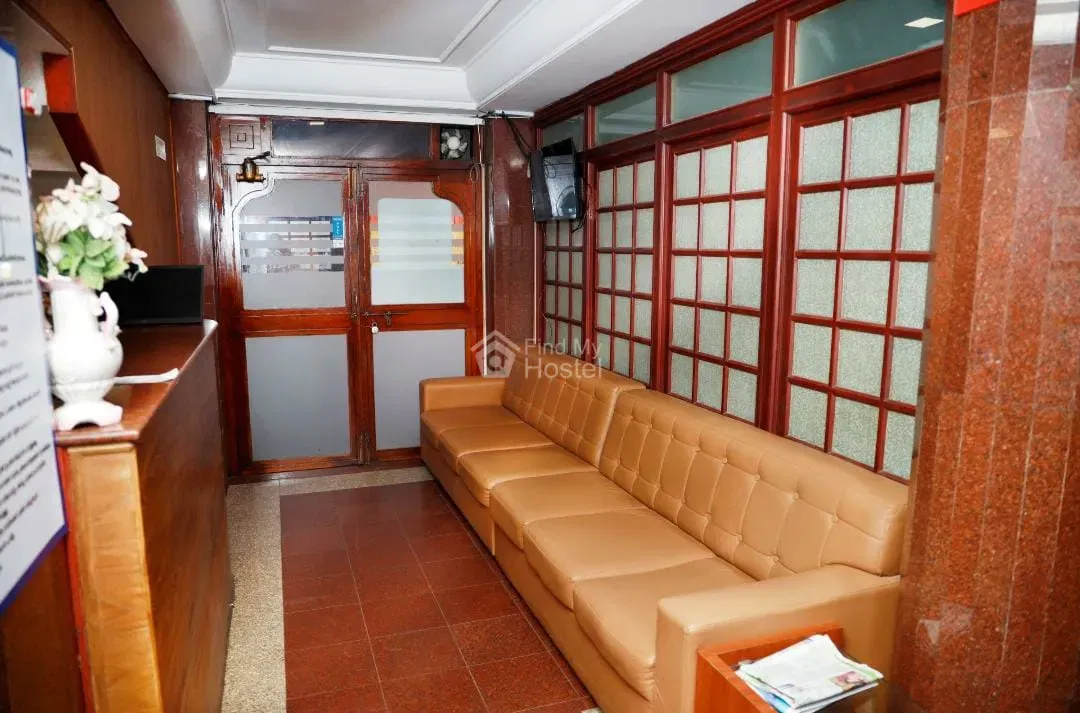 SAJ INN LADIES HOSTEL in MG-Road, Ernakulam — photo 4