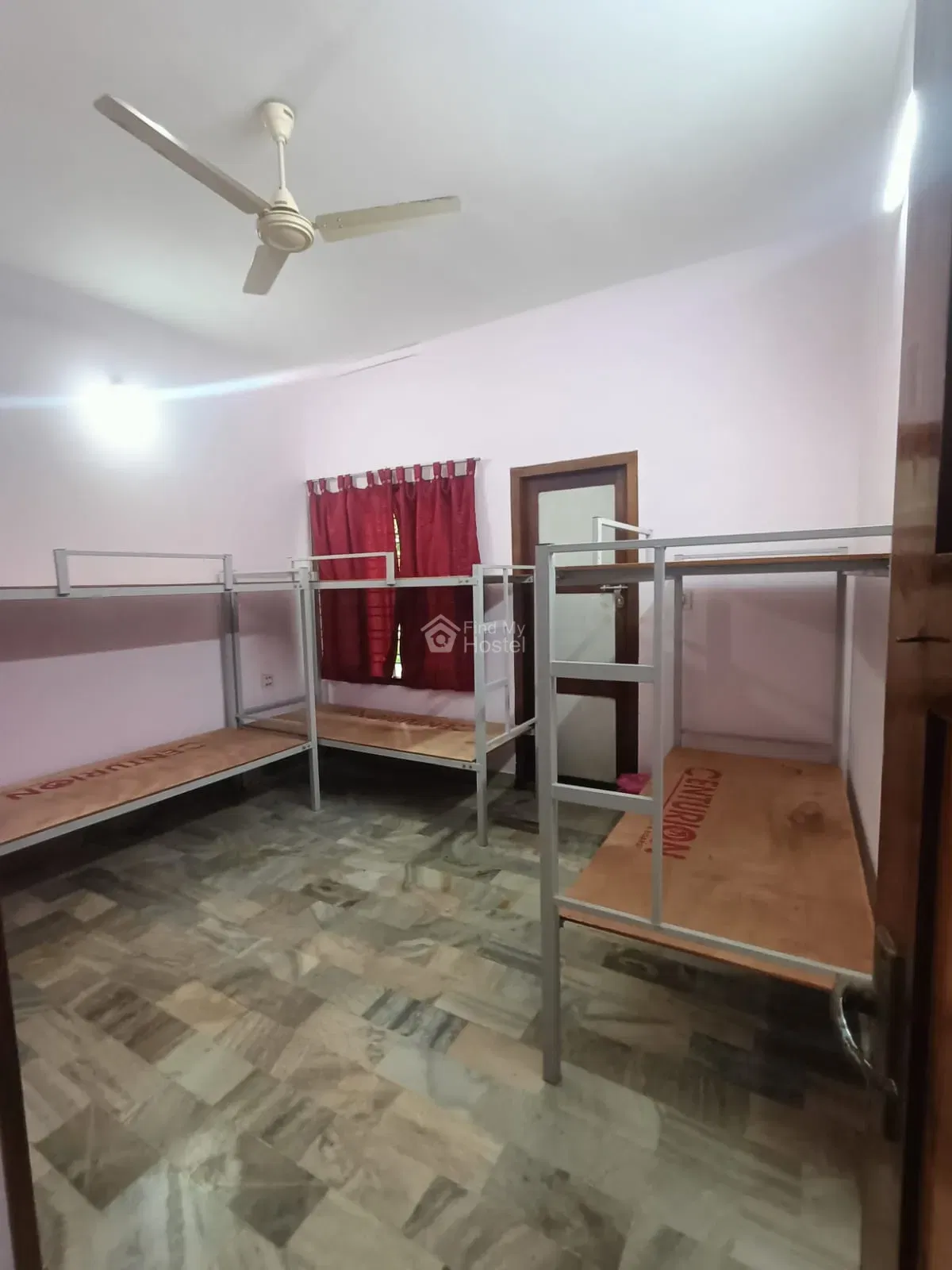 Lake View Gents Hostel in Thevara, Ernakulam — photo 3