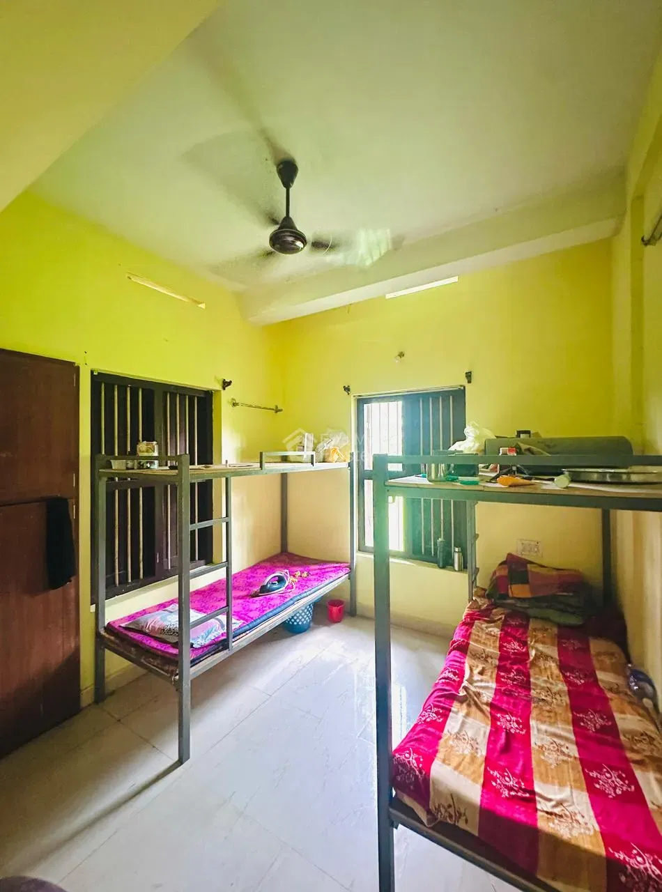 Bismi Ladies Hostel in Palarivattom, Ernakulam — photo 6