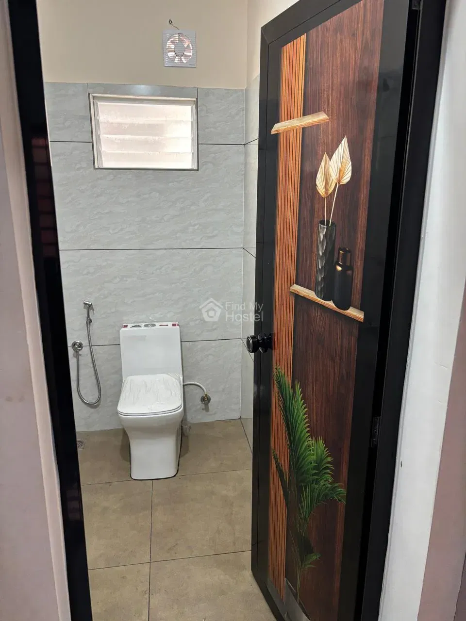 BEST MEN'S HOSTEL in Kaloor, Ernakulam — photo 6